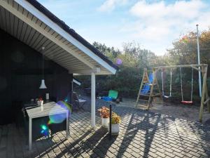10 person holiday home in Hadsund