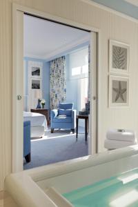 Hotels Hotel Barriere L'Hermitage : photos des chambres