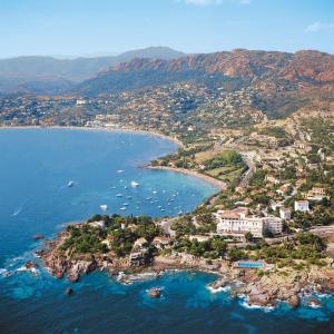 Logis Hotel lEsterella