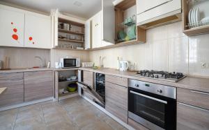 Colored balloons - 3 bedrooms, 3 bathrooms, equipped large apartments