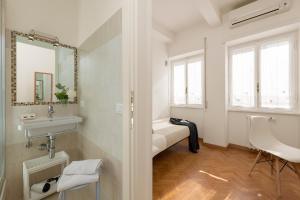 Single Room room in Aurelia Home