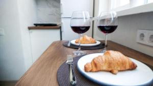 Белая студия Вокзал Харьков-Пассажирский