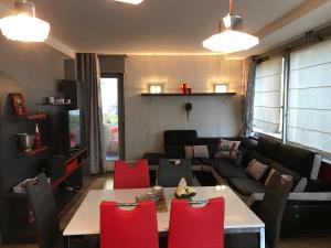 LA FORCLAZ - Centre ville & Lac, Balcon, Parking