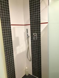 Appartements LA FORCLAZ - Centre ville & Lac, Balcon, Parking : photos des chambres