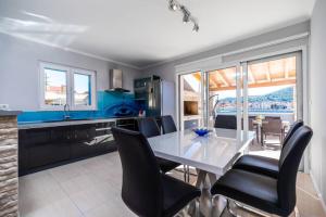 Luxury Apartment Marina View No 2