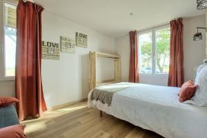 Maisons de vacances Le Cottage Duo Vigne Rouge Sauna Gaillac entre Albi-Toulouse & Les Cottages du Tarn : photos des chambres