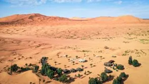 Madu Luxury Desert Camp - Adrouine