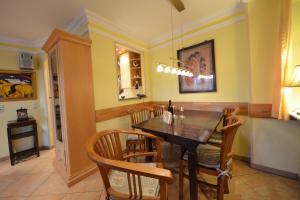 Reet-Eckhaus-17f-Moosbeere