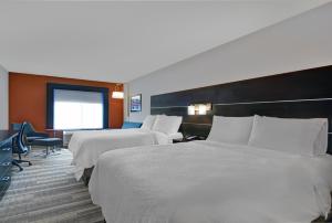 Standard Queen Room with Sofa Bed room in Holiday Inn Express Atmore an IHG Hotel