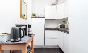 Ca Rebeka Venice - Atika & Atif