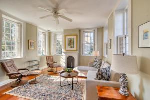 Two Bedroom House room in 19 Chalmers