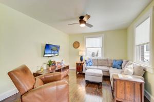 Three Bedroom House room in 1001 Ashley