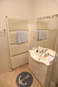 Kapitaenshaus-Lassen-Zimmer-Blanker-Hans