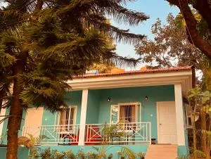 Stan-Inn, North Goa, Vagator, with strong WIFI,free private parking & kitchen, Can Cook where you stay - Chapora