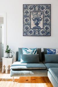 Alfama Terrace Best River and Historic City View Spacious and Charming Ground Floor 18th Century Building