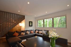 Phoenix Chalets by HHG