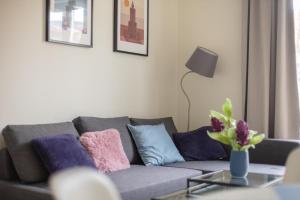 Koszykowa Exquisite Apartment by BookingHost