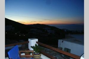 The big house with seaview Folegandros Greece