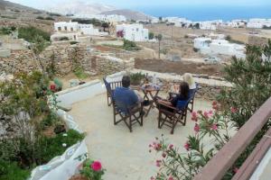 The big house with seaview Folegandros Greece