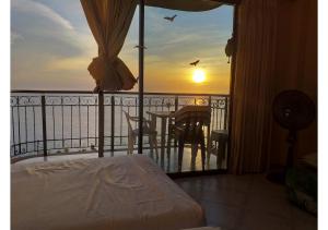 Edif el Peñon Loft amazing ocean views and cheap