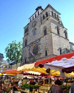 Hotels Hotel Les Gabarres : photos des chambres