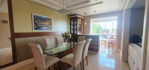 Cobertura na Borges de Medeiros - ( 3 quadras rua coberta )