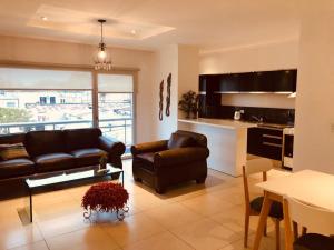 Administración MAIPU 2E DEPTO PREMIUM