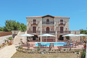 Koiliomenos Villa Sleeps 12 with Pool and Air Con Zakynthos Greece