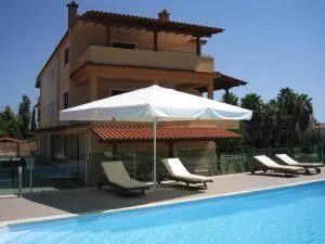 Achladi Beach - Ajía Ánna