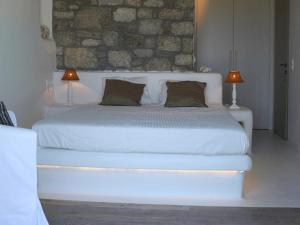 Kalafati Villa Sleeps 12 with Pool and Air Con Myconos Greece