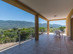 Villas Panoramic view over the sea with private swimming pool : photos des chambres