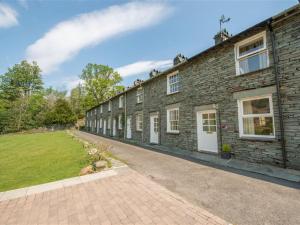 Modern Holiday Home in Chapel Stile with Private Garden