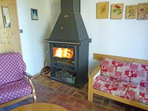 Chalets Chalet in La Lechere near Ski Lift : photos des chambres