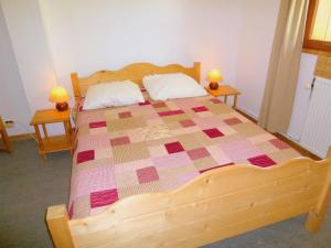 Chalets Chalet in La Lechere near Ski Lift : photos des chambres