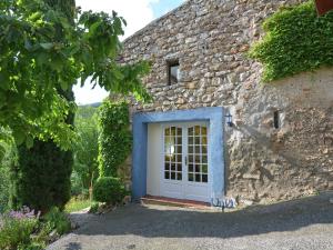 Picturesque Villa in Fenouillet with Garden