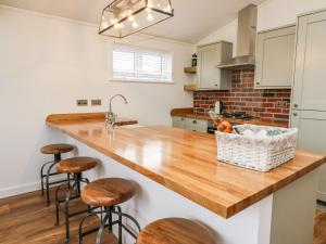 Sycamore Lodge