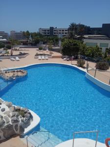 Ocean View Deluxe Studio with Sunset Balcony and Pool Playa Paraiso
