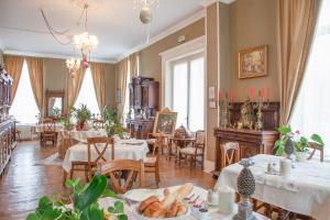 B&B / Chambres d'hotes Chateau de Moulin le Comte : photos des chambres