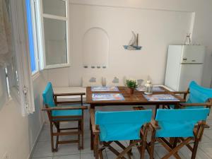 Irenes 2floor maisonette Paros Greece