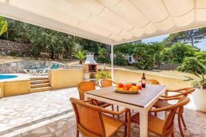 Villa Alexandria Cala San Vicente 300m from the beach