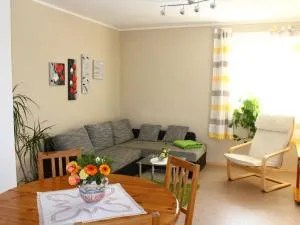 Spacious Apartment in Weißig with Garden - Struppen