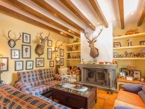 Villa in Priego with pool near Sierras Subbéticas