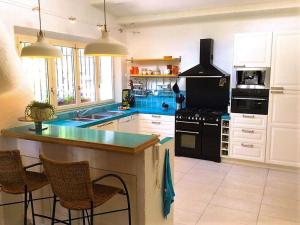 Villas Luxurious Villa in Mougins with Swimming Pool : photos des chambres