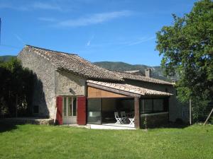 Maisons de vacances Countryside Cottage with above ground pool peaceful surroundings : photos des chambres