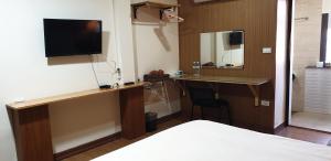 Little Guest House Hotel