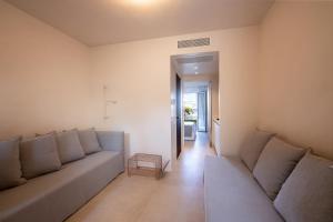 Apartment with Sea View (3-4 Adults)