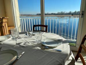 Maisons de vacances Gite Loirizon vue Loire 4 personnes : photos des chambres