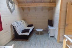 Chalets CHALET DES CHARBONNIERS AVEC ETANG : photos des chambres