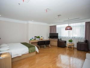 GreenTree Inn Luan Kaihong Plaza Express Hotel