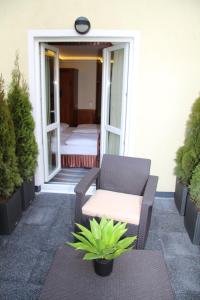 Carlton Hotel Buda Castle